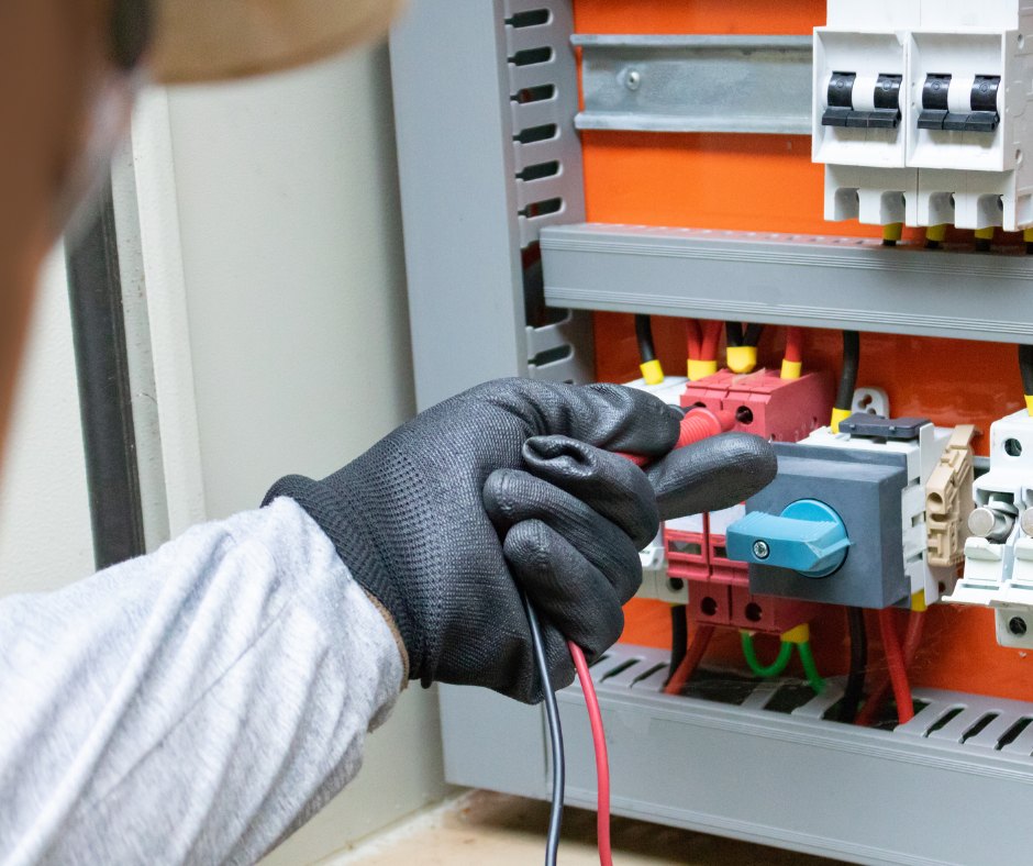 Intervention dans une armoire électrique